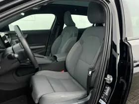 Polestar 2 Long Range Dual Motor Launch Edition 78kWh thumbnail 5