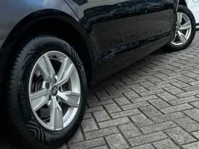 Audi A4 Limousine 2.0 TFSI ultra Pro Line thumbnail 9