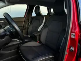 Renault Captur 1.3 TCe 140 EDC Intens thumbnail 6