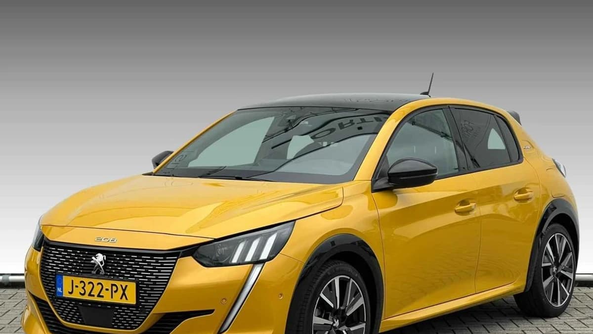 Peugeot 208 1.2 PureTech GT-Line — foto 1