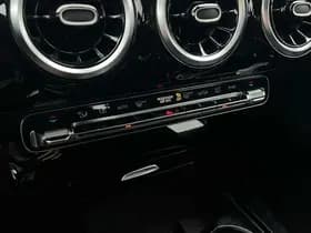 Mercedes-Benz A-Klasse 200 thumbnail 17