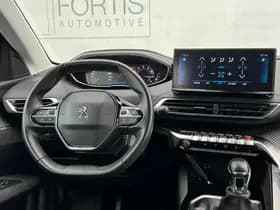 Peugeot 3008 1.2 PureTech Blue Lease Active thumbnail 5