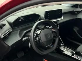 Peugeot 208 1.2 PureTech Allure thumbnail 4