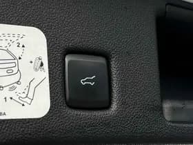 Ford Kuga 2.5 PHEV ST-Line X thumbnail 8