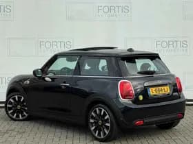 MINI Cooper Mini Classic 33 kWh thumbnail 2