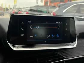 Peugeot 208 1.2 PureTech Allure Pack thumbnail 8