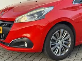 Peugeot 208 1.2 PureTech Allure thumbnail 13