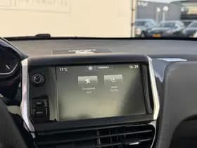 Peugeot 208 1.2 PureTech Allure thumbnail 24