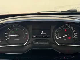 Peugeot 208 1.2 PureTech Allure thumbnail 9