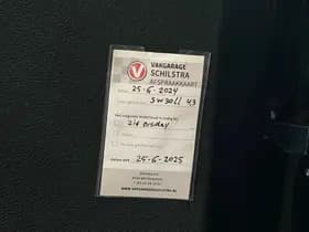 Volkswagen Passat Variant 2.0 TDI Highline BlueMotion thumbnail 11