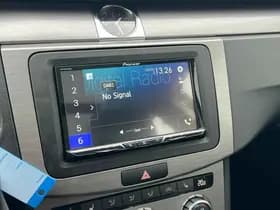 Volkswagen Passat Variant 2.0 TDI Highline BlueMotion thumbnail 14