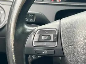 Volkswagen Passat Variant 2.0 TDI Highline BlueMotion thumbnail 17