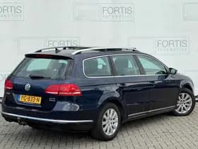 Volkswagen Passat Variant 2.0 TDI Highline BlueMotion thumbnail 3