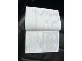 Volkswagen Passat Variant 2.0 TDI Highline BlueMotion thumbnail 24