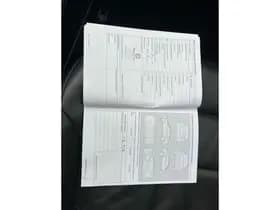 Volkswagen Passat Variant 2.0 TDI Highline BlueMotion thumbnail 25