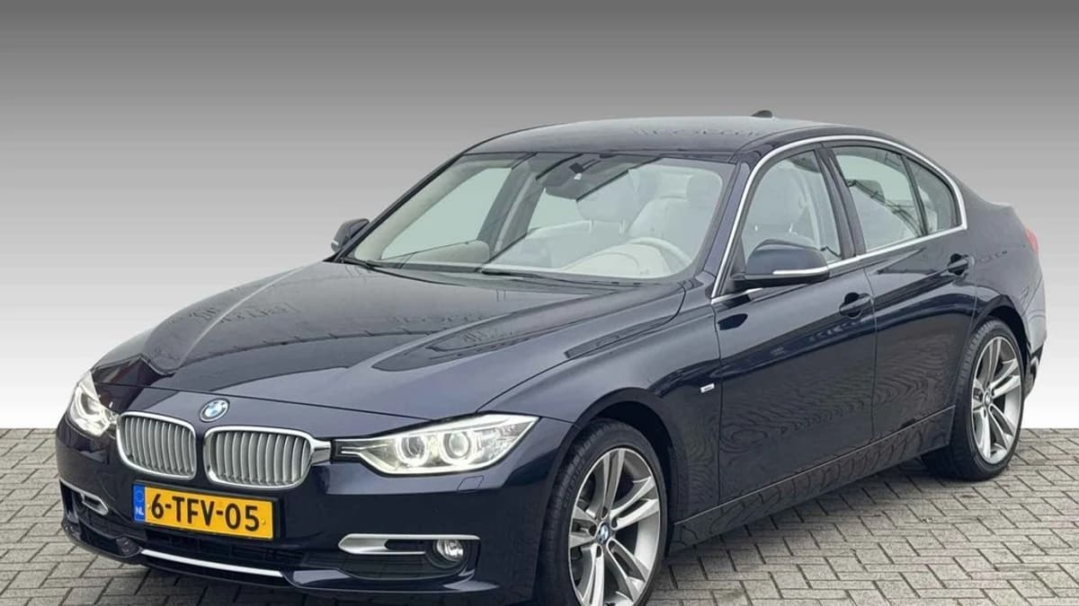 BMW 3 Serie 316i Executive Sport — foto 1