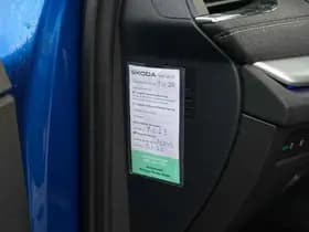 Skoda Octavia Combi 1.5 TSI First Edition thumbnail 14