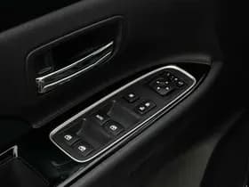 Mitsubishi Outlander 2.0 PHEV Instyle thumbnail 18