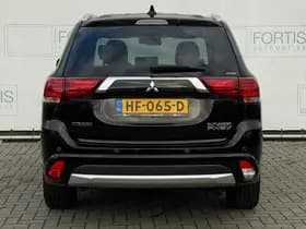 Mitsubishi Outlander 2.0 PHEV Instyle thumbnail 10