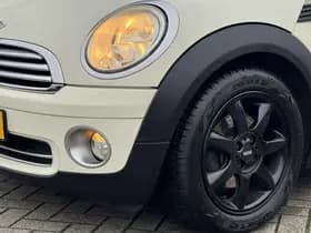 MINI Clubman 1.4 One thumbnail 17