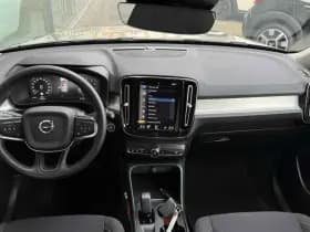 Volvo XC40 1.5 T2 Momentum thumbnail 6