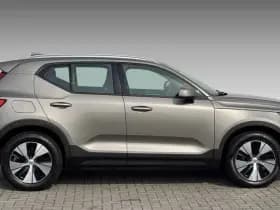 Volvo XC40 1.5 T2 Momentum thumbnail 8