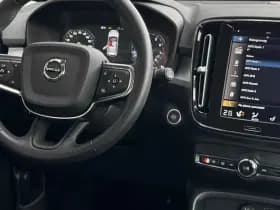 Volvo XC40 1.5 T2 Momentum thumbnail 9