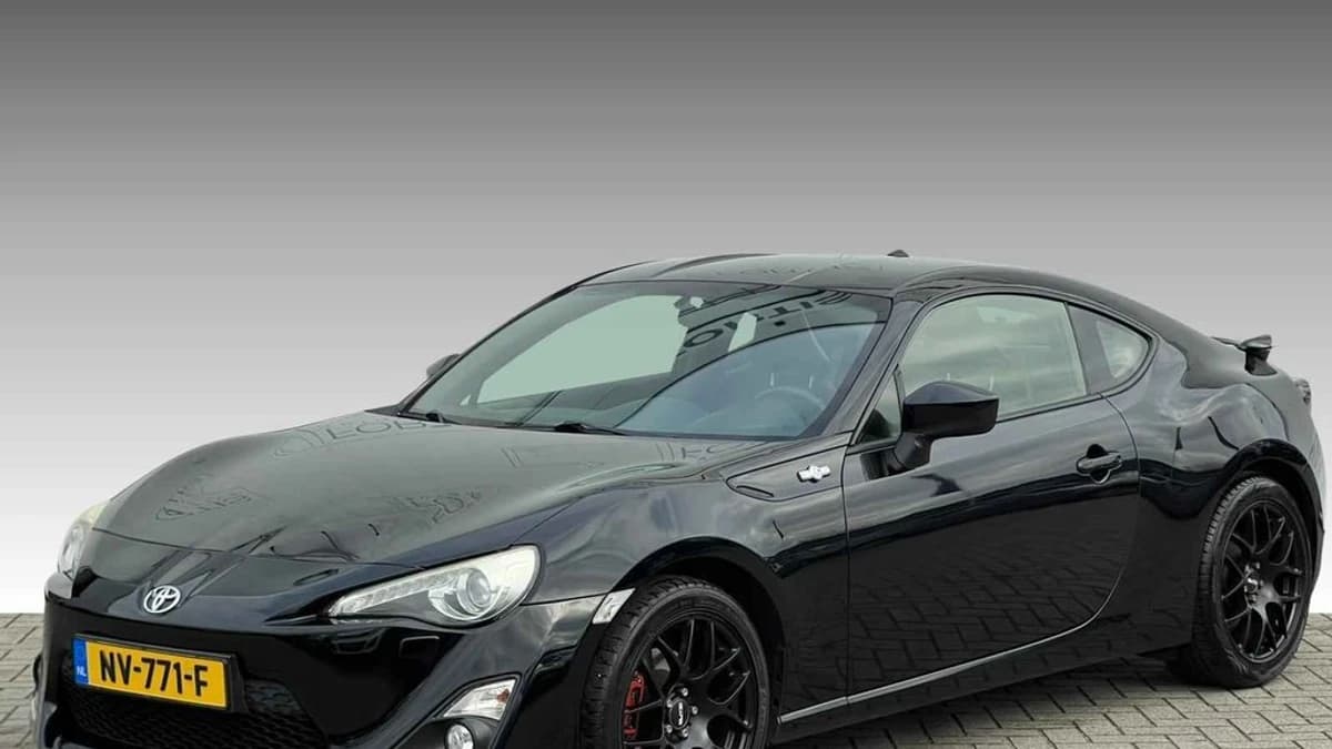 Toyota GT86 2.0 D-4S — foto 1
