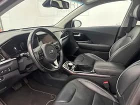 Kia E-Niro ExecutiveLine 64 kWh thumbnail 4