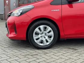 Toyota Yaris 1.5 Hybrid Now thumbnail 9