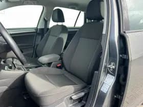 Volkswagen Golf 1.0 TSI Trendline thumbnail 5