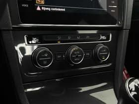 Volkswagen Golf 1.0 TSI Trendline thumbnail 9