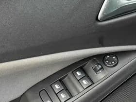 Opel Crossland X 1.2 Turbo 120 Jaar Edition thumbnail 21