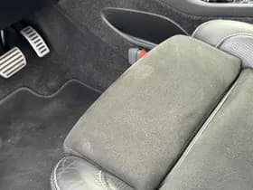 Volvo XC40 Recharge P8 AWD R-Design thumbnail 22