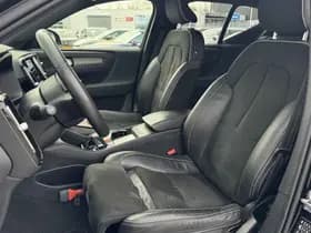 Volvo XC40 Recharge P8 AWD R-Design thumbnail 26