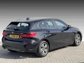 BMW 1 Serie 118i Executive Edition thumbnail 2