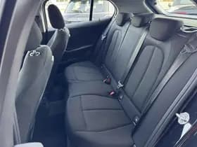BMW 1 Serie 118i Executive Edition thumbnail 6