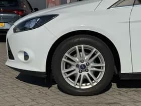 Ford FOCUS Wagon 1.0 EcoBoost Titanium thumbnail 10