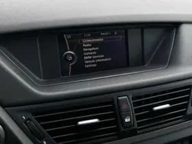 BMW X1 sDrive18i Executive thumbnail 12