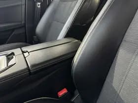 Renault Austral 1.2 E-Tech full hybrid 200 iconic thumbnail 14