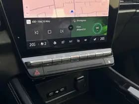 Renault Austral 1.2 E-Tech full hybrid 200 iconic thumbnail 28