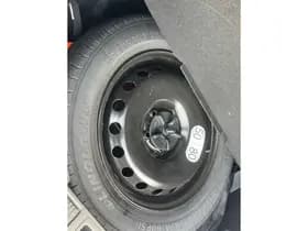 Renault Austral 1.2 E-Tech full hybrid 200 iconic thumbnail 39