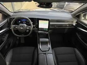 Renault Austral 1.2 E-Tech full hybrid 200 iconic thumbnail 8