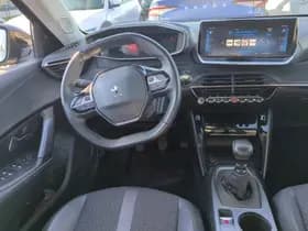 Peugeot 2008 1.2 PureTech Blue Lease Allure thumbnail 3