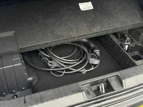 Renault Captur 1.6 E-Tech Plug-in Hybrid 160 Intens thumbnail 11