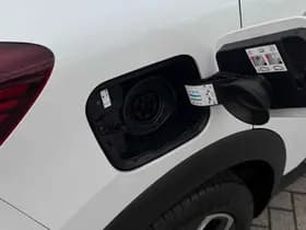 Renault Captur 1.6 E-Tech Plug-in Hybrid 160 Intens thumbnail 13