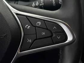 Renault Captur 1.6 E-Tech Plug-in Hybrid 160 Intens thumbnail 22