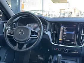 Volvo V60 2.0 B3 R-Design thumbnail 21