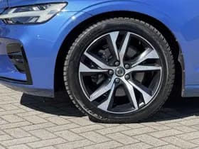 Volvo V60 2.0 B3 R-Design thumbnail 28