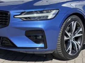 Volvo V60 2.0 B3 R-Design thumbnail 29